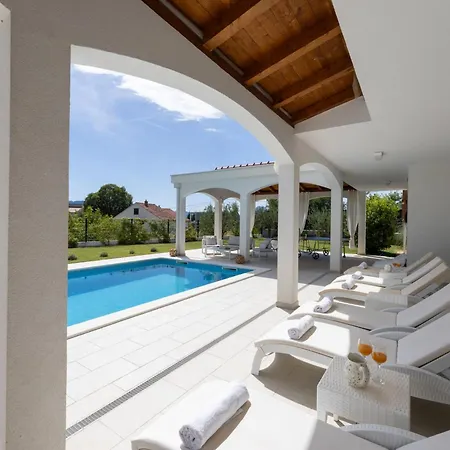 Olivia By Interhome Villa