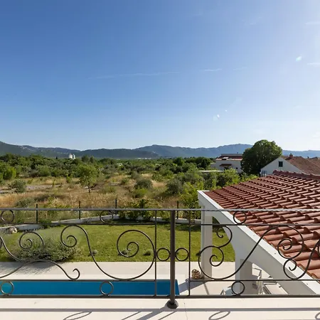 Olivia By Interhome Villa